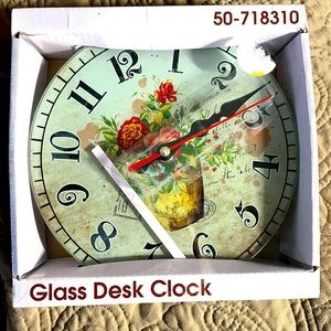 New in Plastic Wrap Glass Desktop Clock